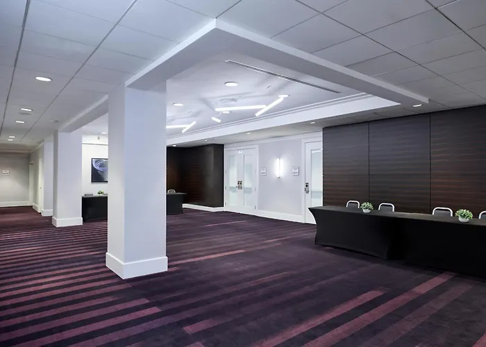 Yotel Washington Dc, Select By Hilton